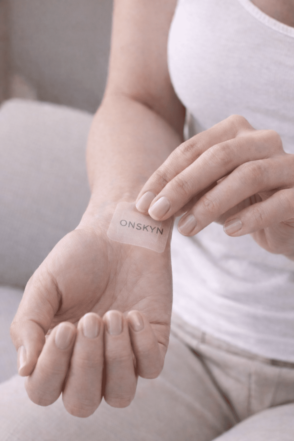 Comment fonctionnent les patchs transdermiques ? - ONSKYN